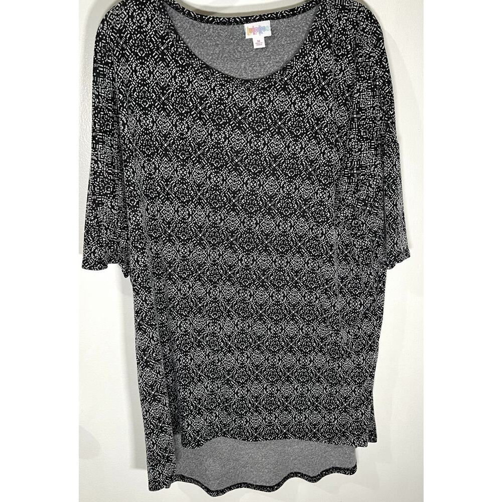 Lularoe Irma black white knit medium